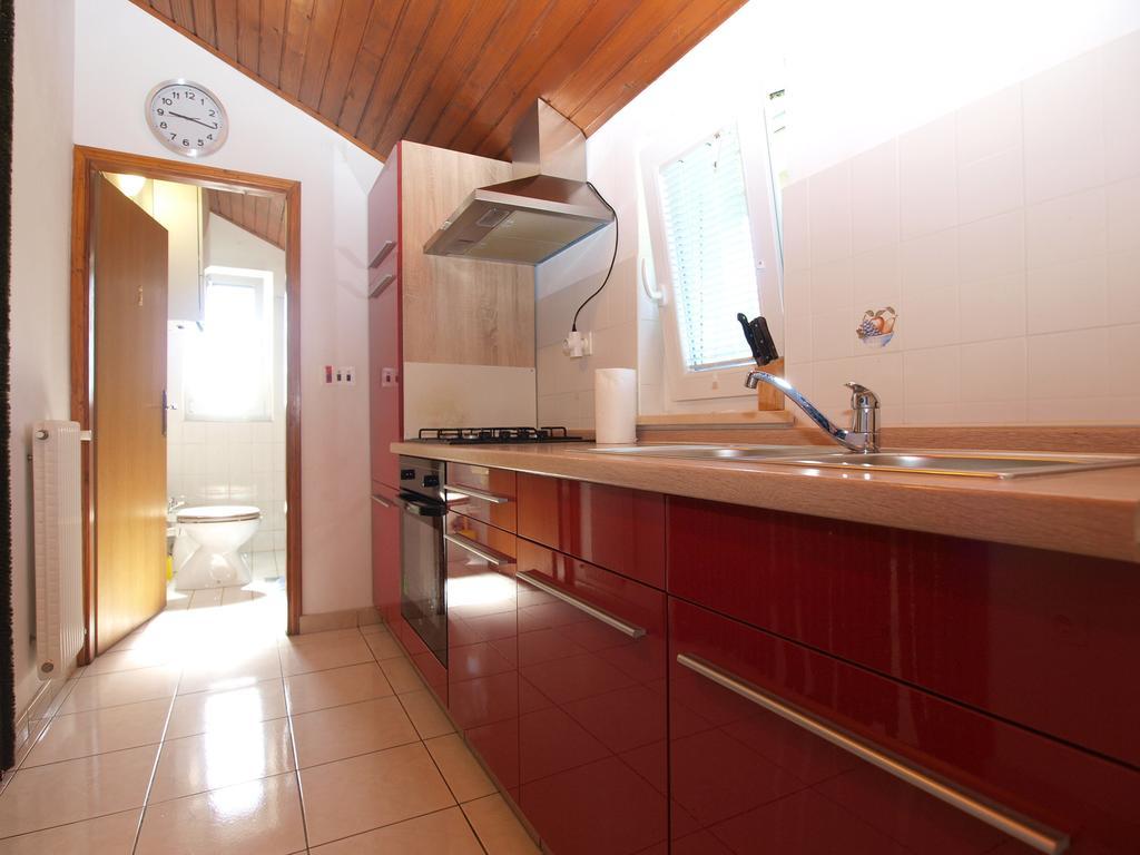 Apartment Luisa 1437 Peruški Eksteriør bilde