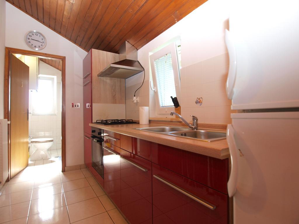 Apartment Luisa 1437 Peruški Eksteriør bilde