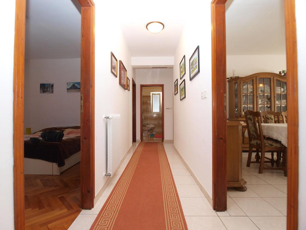 Apartment Luisa 1437 Peruški Eksteriør bilde