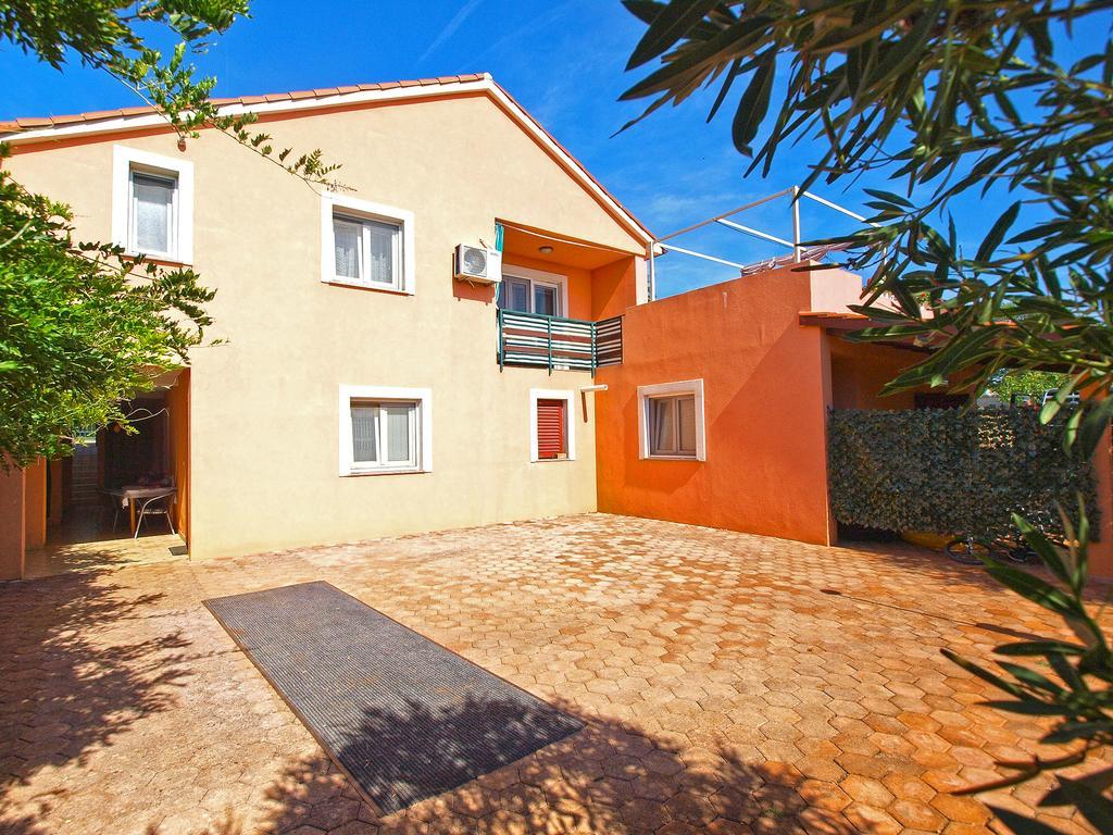 Apartment Luisa 1437 Peruški Eksteriør bilde
