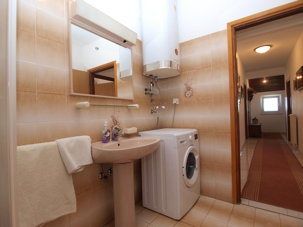 Apartment Luisa 1437 Peruški Eksteriør bilde